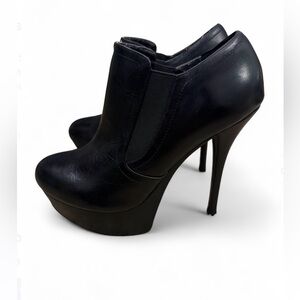 Mojo Moxy Black Heeled Boots